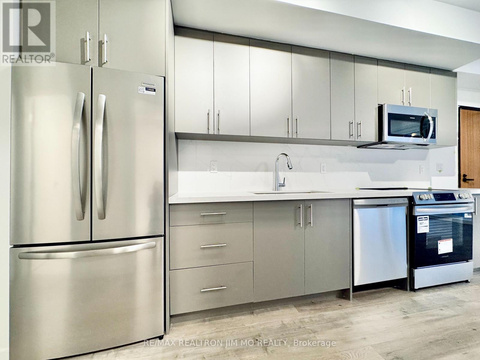 4 - 113 Marydale Street, Markham, Ontario  L3S 0E3 - Photo 7 - N12514016