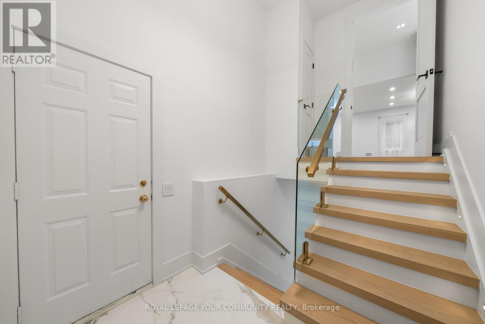 72a Oxford Street, Richmond Hill, Ontario  L4C 4L5 - Photo 25 - N12514092