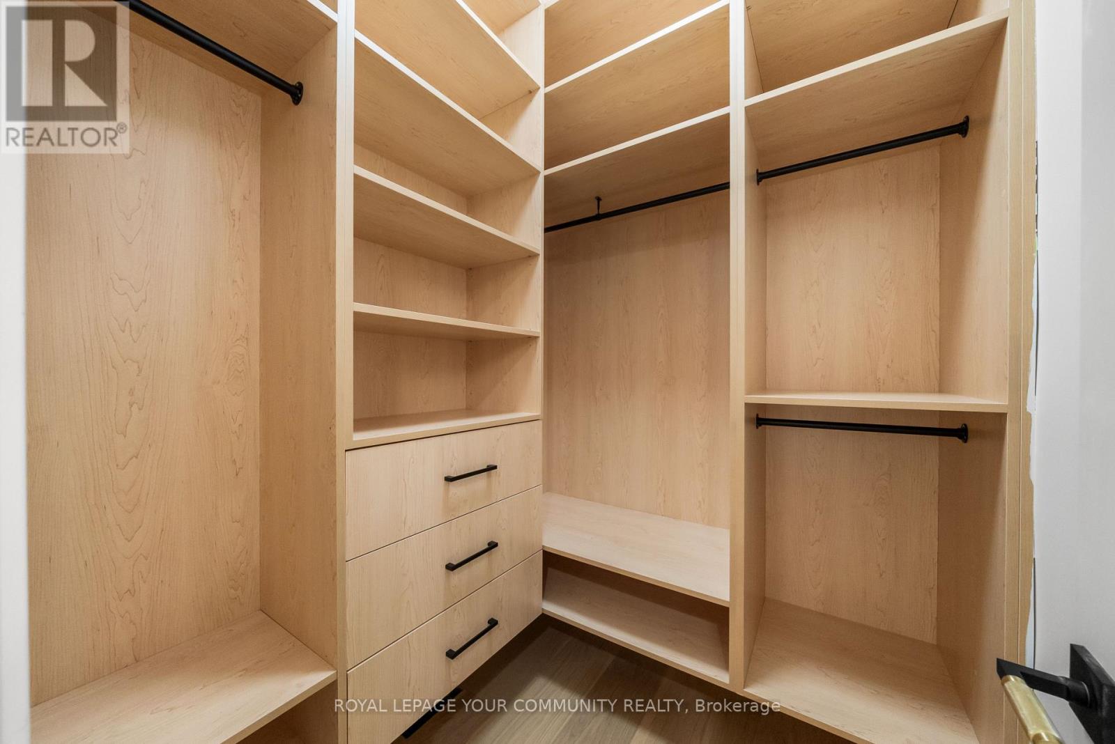 72a Oxford Street, Richmond Hill, Ontario  L4C 4L5 - Photo 26 - N12514092