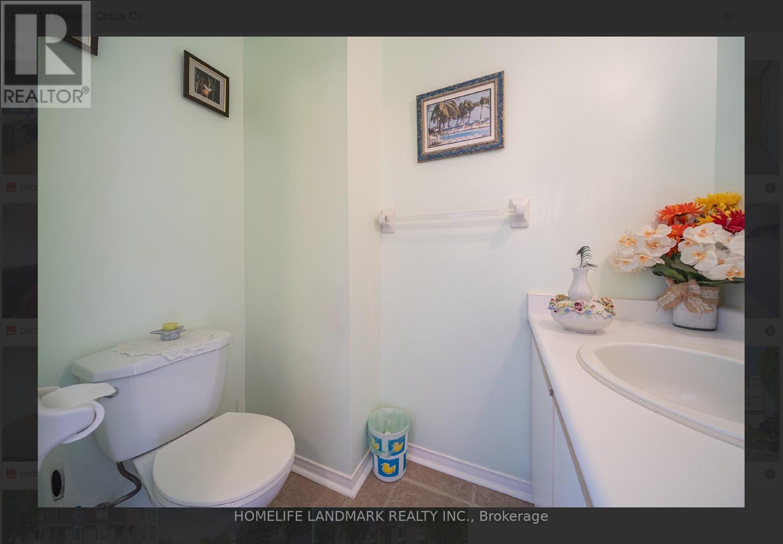 57 - 119 William Curtis Circle, Newmarket, Ontario  L3Y 8L8 - Photo 3 - N12514182