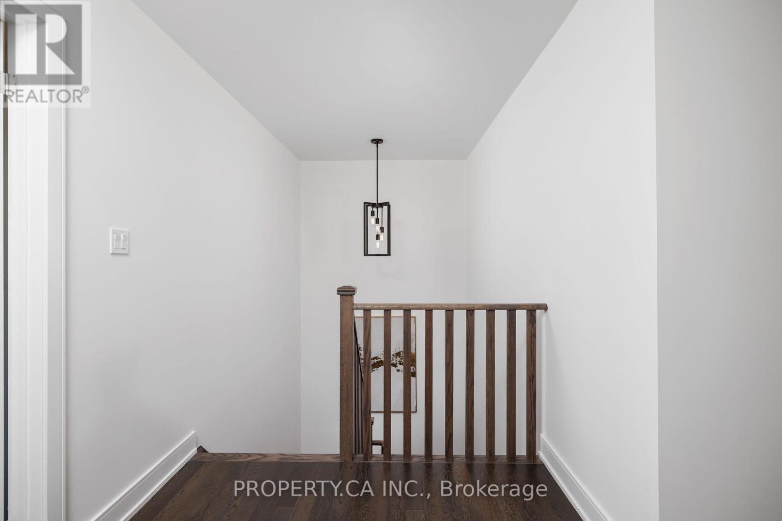 54 Murray Leonard Lane, East Gwillimbury, Ontario  L9N 0Y7 - Photo 23 - N12514192