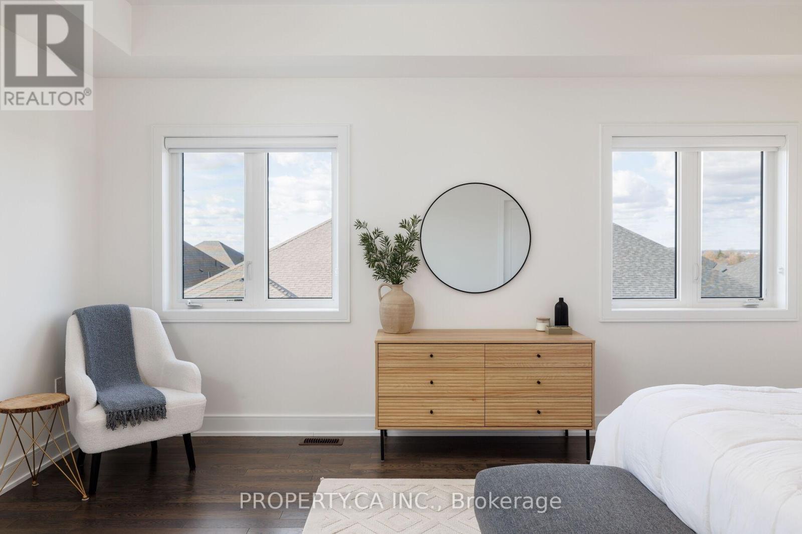 54 Murray Leonard Lane, East Gwillimbury, Ontario  L9N 0Y7 - Photo 25 - N12514192