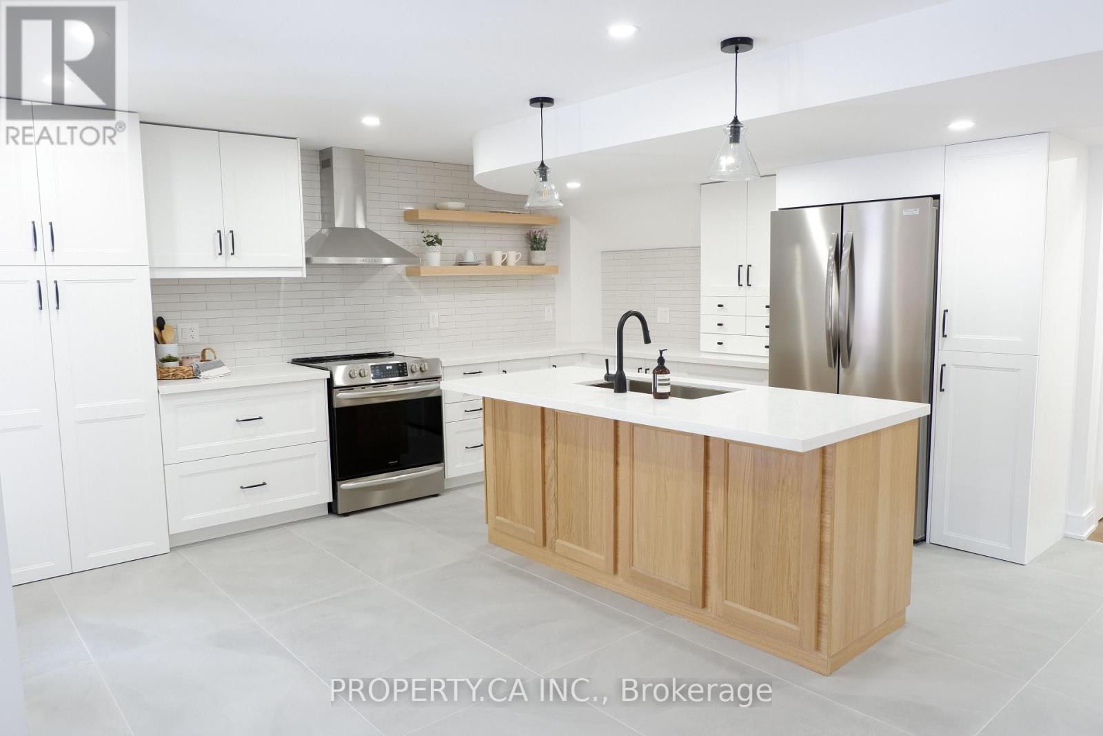 54 Murray Leonard Lane, East Gwillimbury, Ontario  L9N 0Y7 - Photo 42 - N12514192