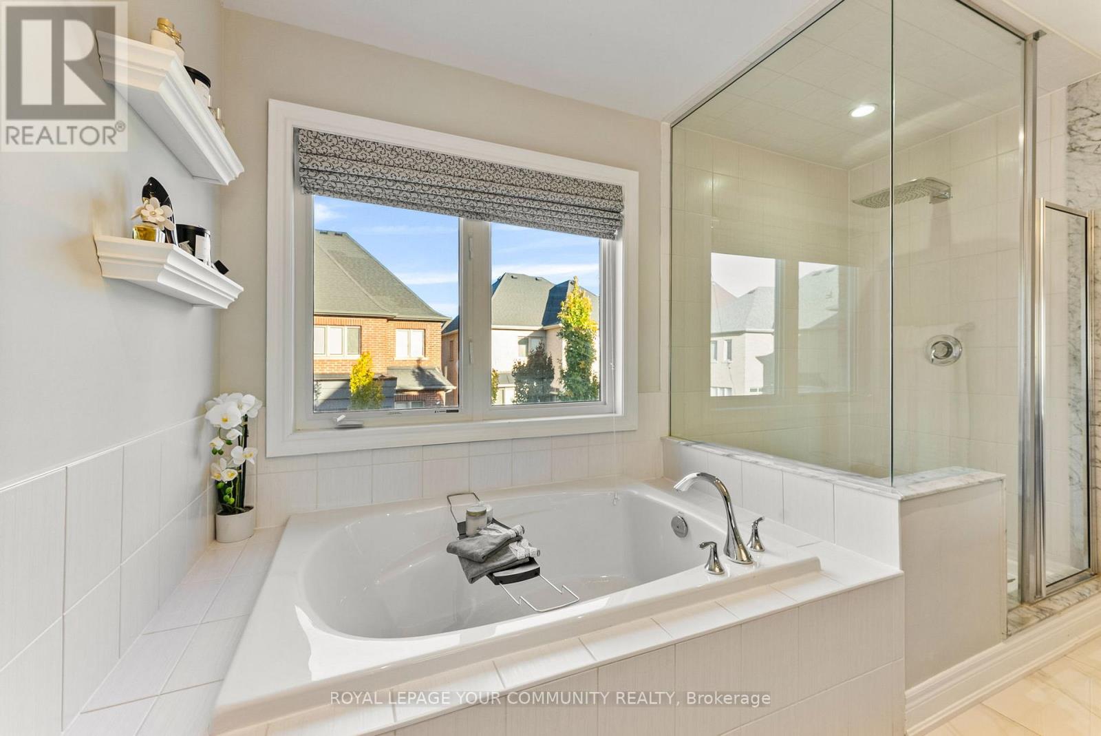 39 Rivoli Drive, Vaughan, Ontario  L4H 3X2 - Photo 21 - N12514278