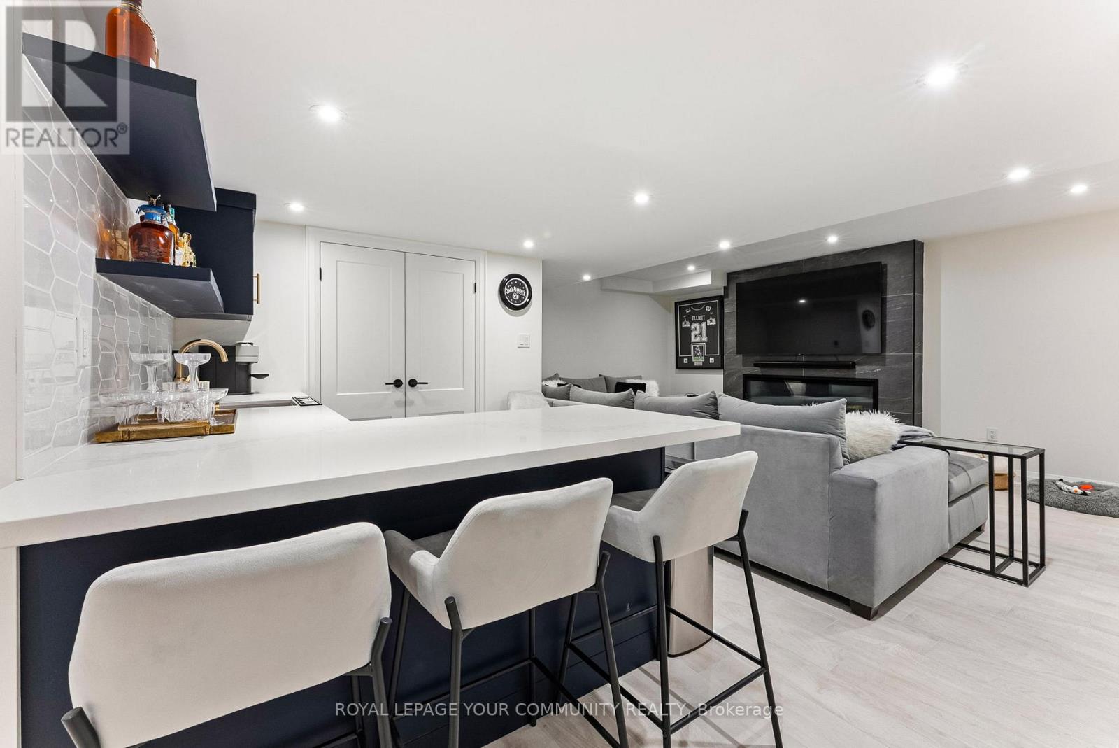 39 Rivoli Drive, Vaughan, Ontario  L4H 3X2 - Photo 32 - N12514278