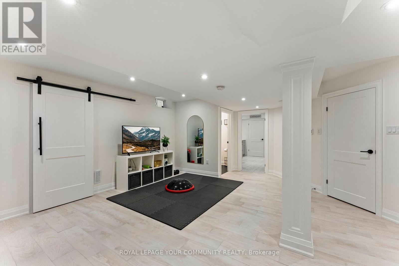 39 Rivoli Drive, Vaughan, Ontario  L4H 3X2 - Photo 34 - N12514278