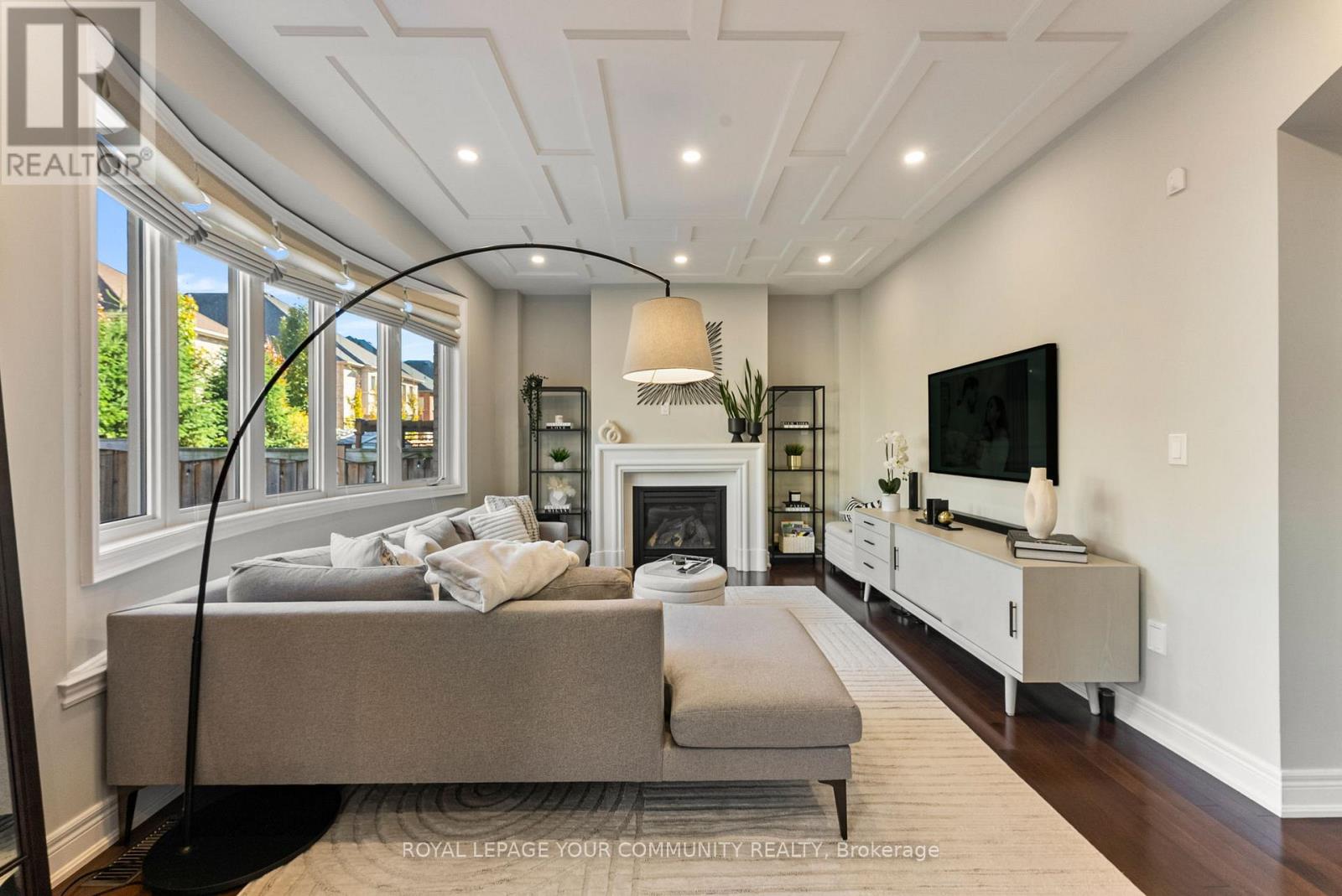 39 Rivoli Drive, Vaughan, Ontario  L4H 3X2 - Photo 7 - N12514278