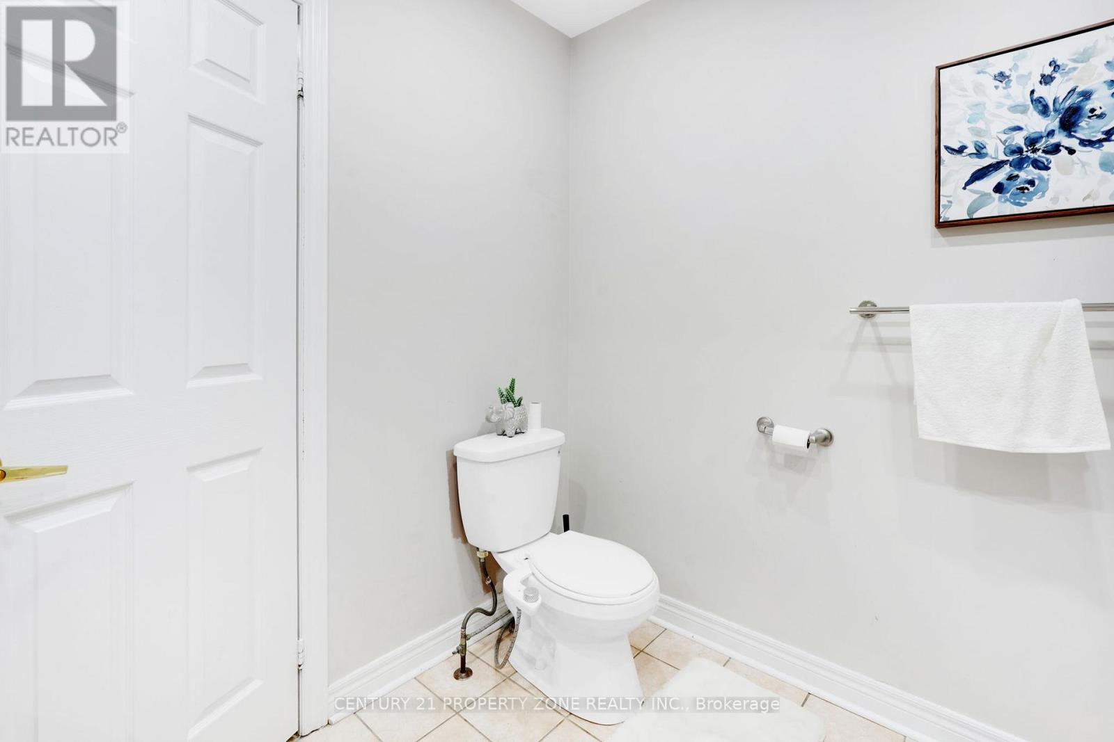 7 Pika Trail, Brampton, Ontario  L6R 2X1 - Photo 32 - W12513436