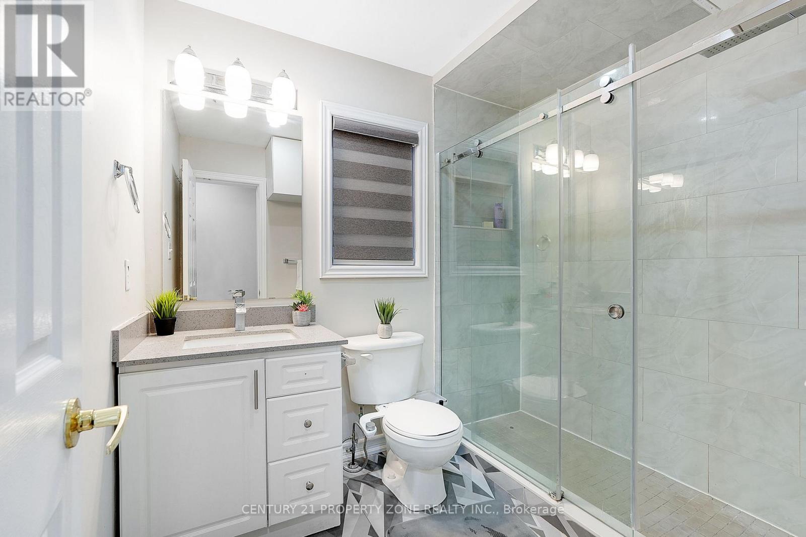 7 Pika Trail, Brampton, Ontario  L6R 2X1 - Photo 38 - W12513436