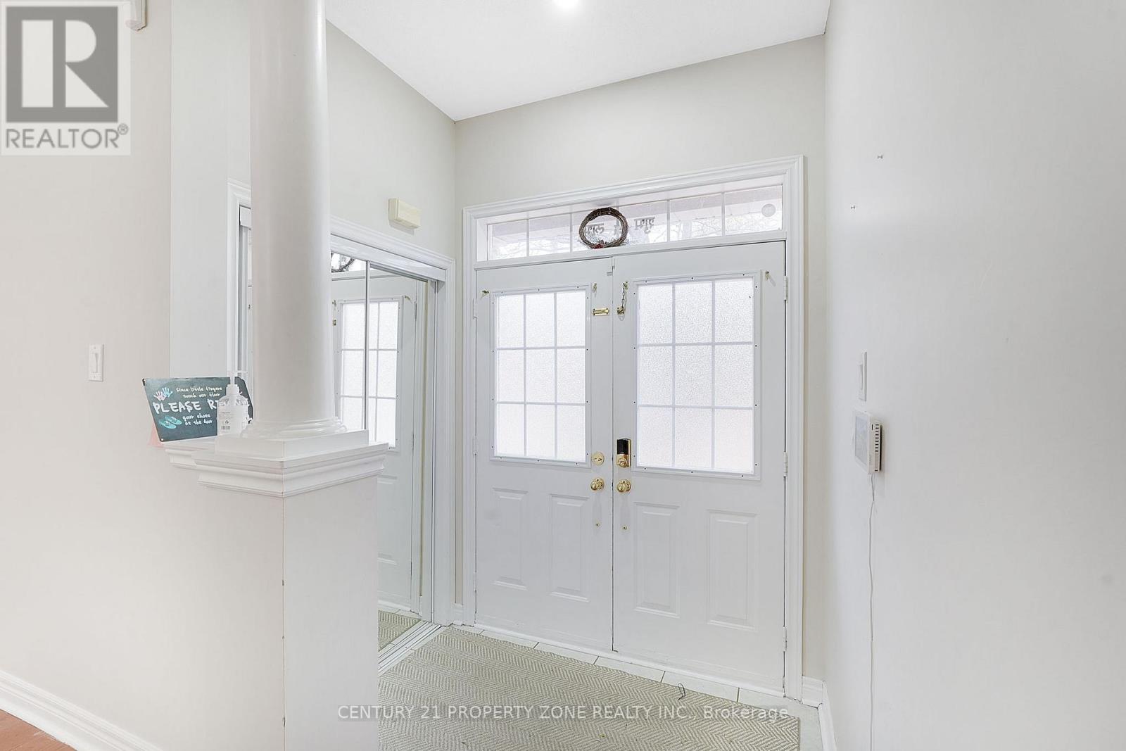 7 Pika Trail, Brampton, Ontario  L6R 2X1 - Photo 8 - W12513436