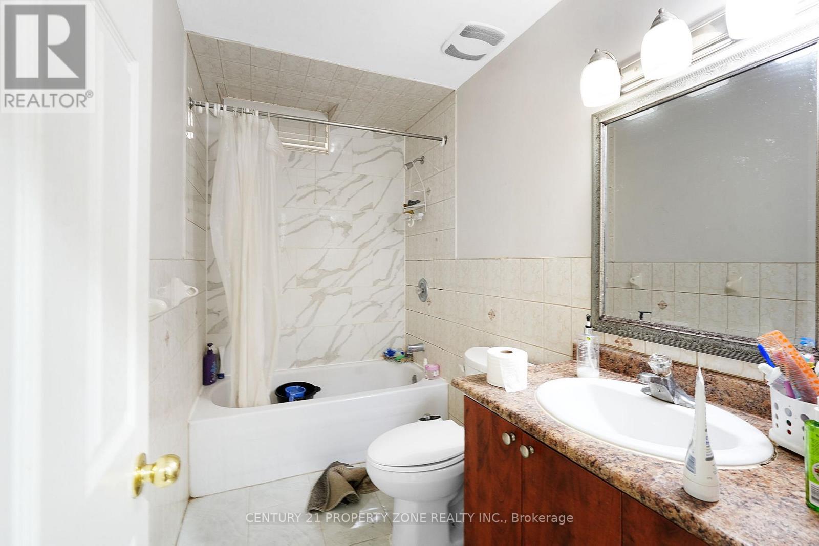 7 Pika Trail, Brampton, Ontario  L6R 2X1 - Photo 42 - W12513436