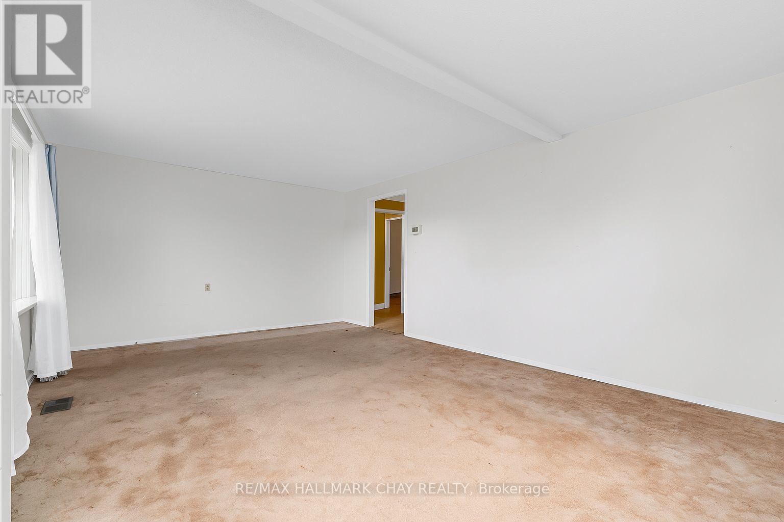 2344 11 Highway S, Oro-Medonte, Ontario  L0L 2L0 - Photo 11 - S12514138