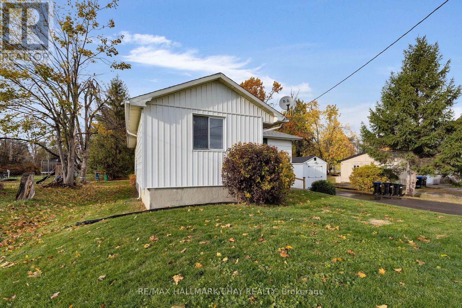 2344 11 Highway S, Oro-Medonte, Ontario  L0L 2L0 - Photo 3 - S12514138