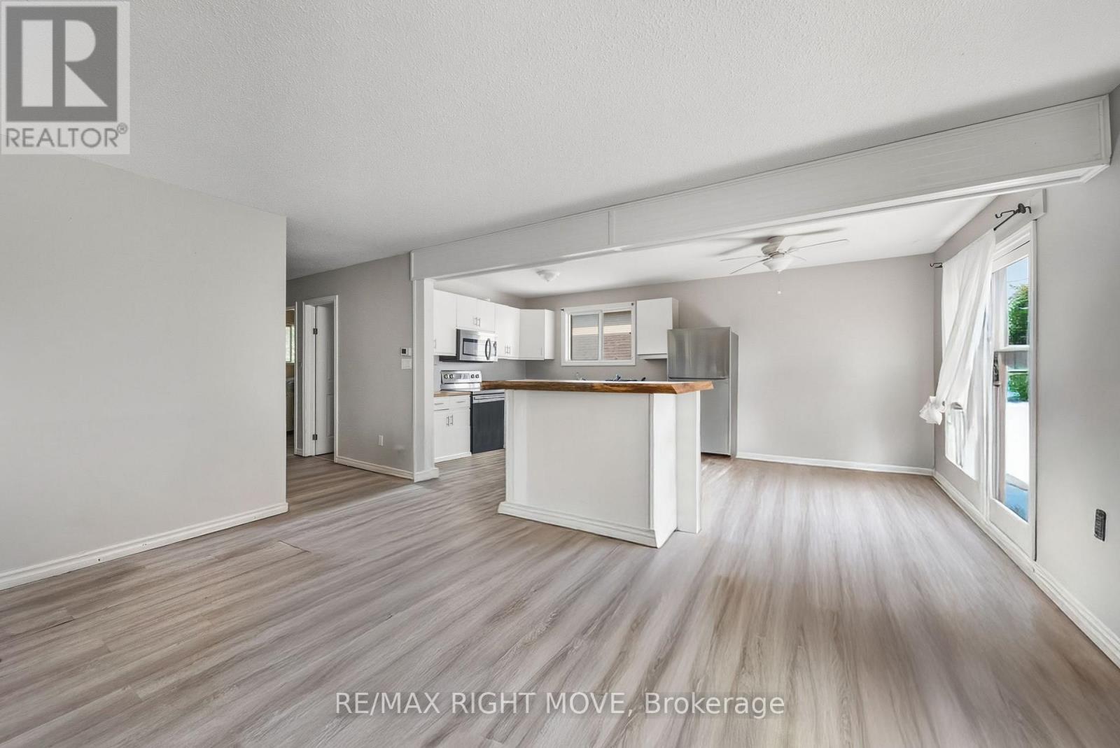 218 Hilda Street, Orillia, Ontario  L3V 1J1 - Photo 13 - S12514196