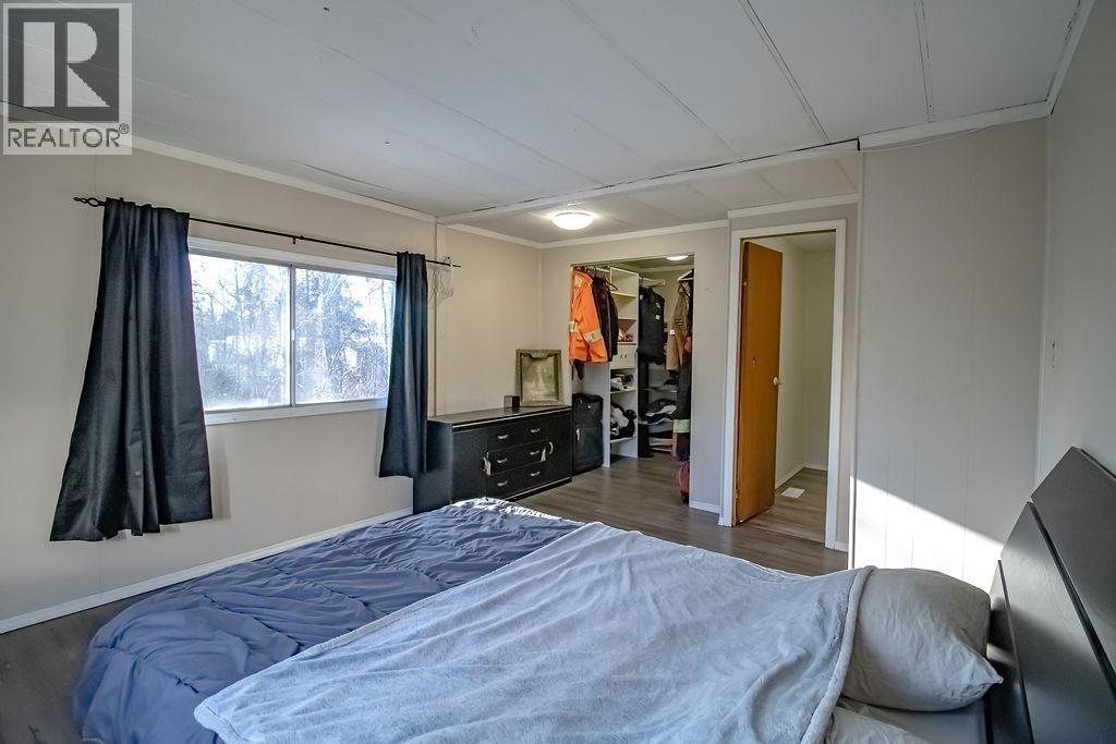 565 Fir Street, Fort St. James, British Columbia  V0J 1P0 - Photo 12 - R3065036