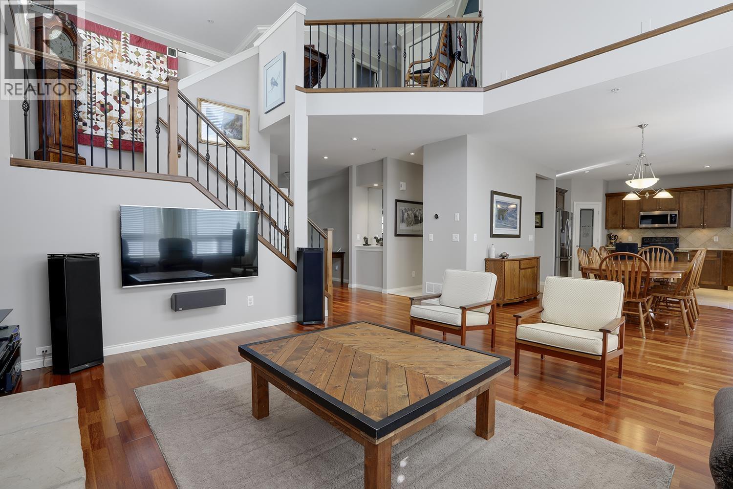 13895 Docksteader Loop, Maple Ridge, British Columbia  V4R 0A2 - Photo 4 - R3046846