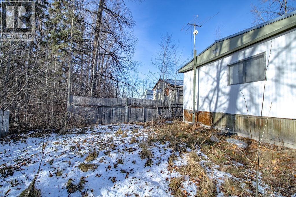 565 Fir Street, Fort St. James, British Columbia  V0J 1P0 - Photo 19 - R3065036