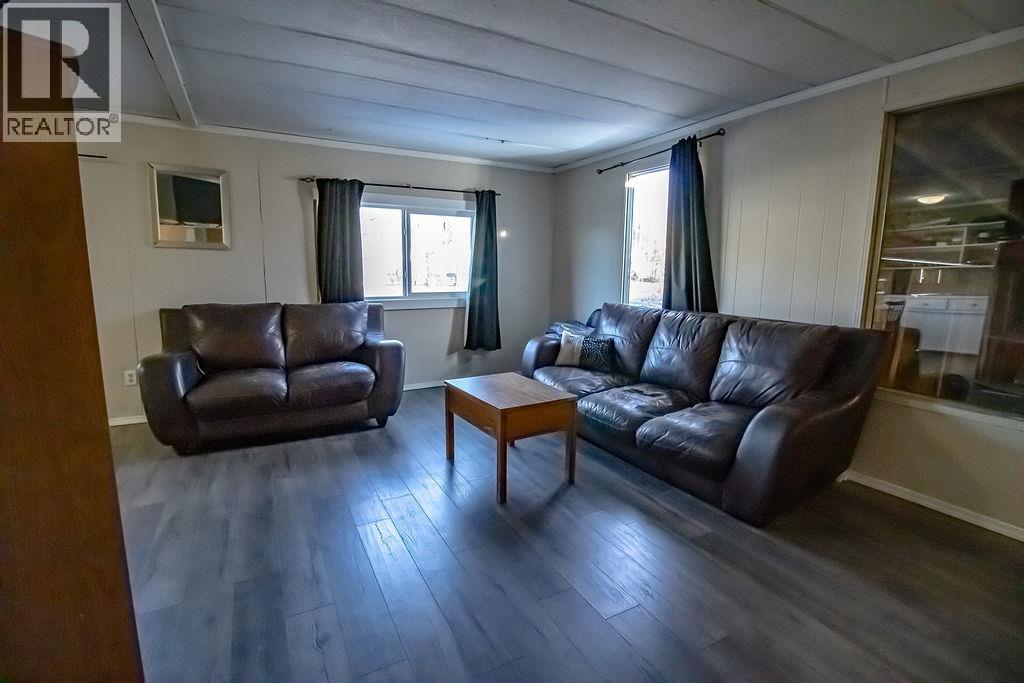 565 Fir Street, Fort St. James, British Columbia  V0J 1P0 - Photo 3 - R3065036