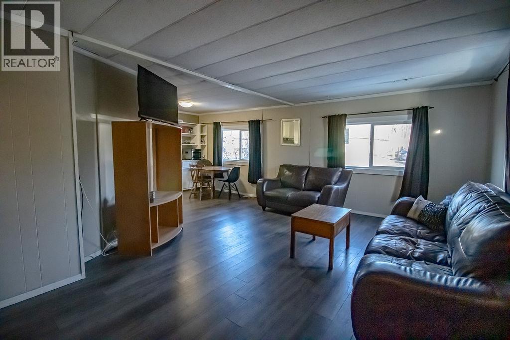 565 Fir Street, Fort St. James, British Columbia  V0J 1P0 - Photo 4 - R3065036