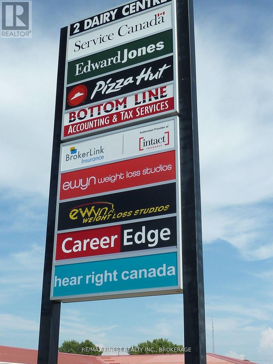 11 - 2 Dairy Avenue, Greater Napanee (Greater Napanee), Ontario  K7R 3T1 - Photo 4 - X12514306