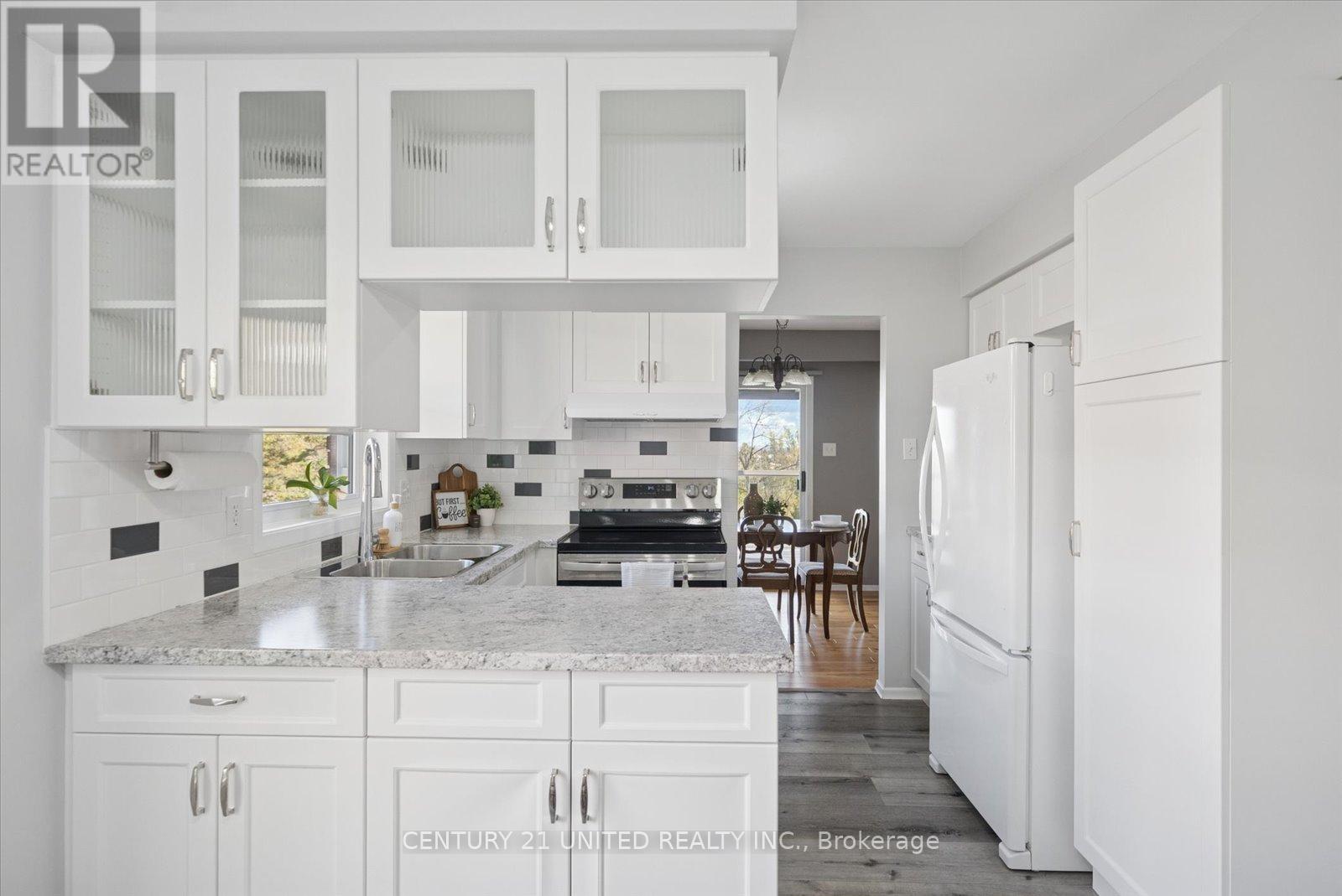 1551 Cherryhill Road, Peterborough, Ontario K9K 1A7 - Photo 12 - X12514352