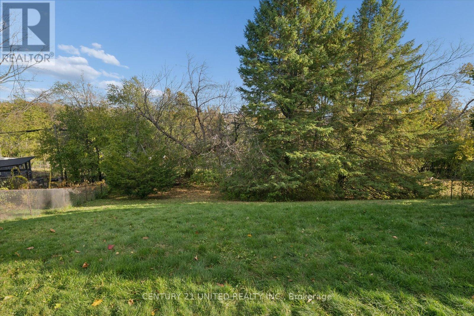 1551 Cherryhill Road, Peterborough, Ontario K9K 1A7 - Photo 41 - X12514352