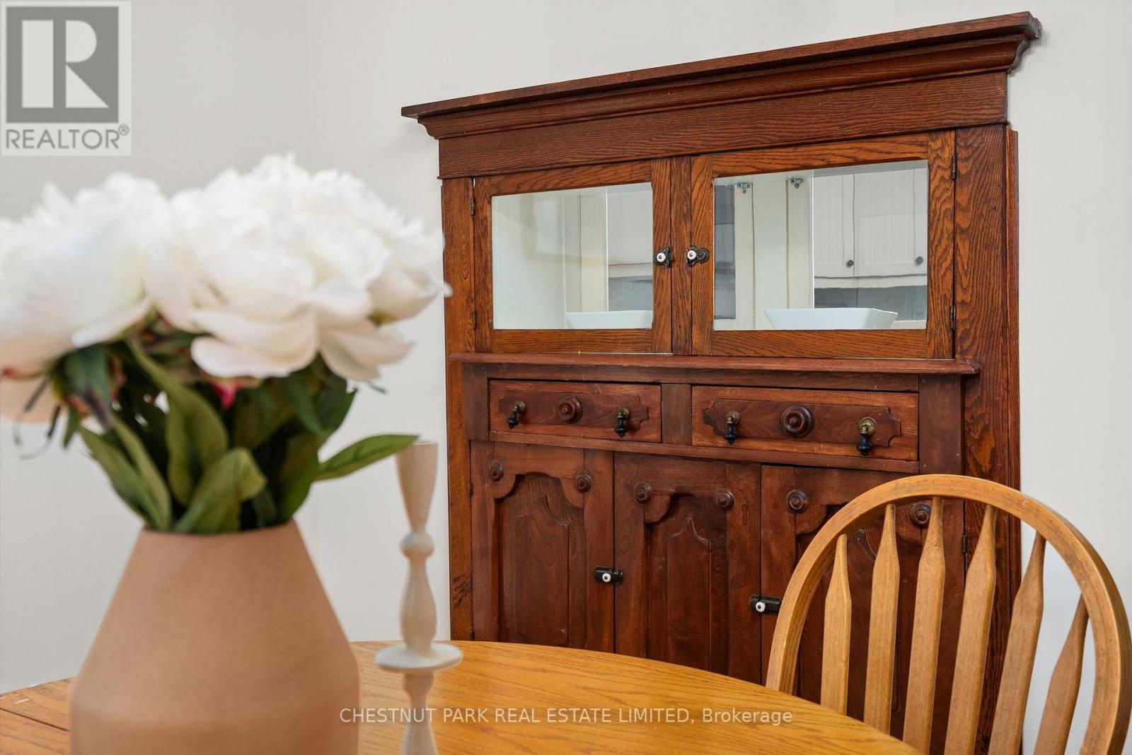 336 Bloomfield Main Street, Prince Edward County, Ontario K0K 1G0 - Photo 14 - X12514412