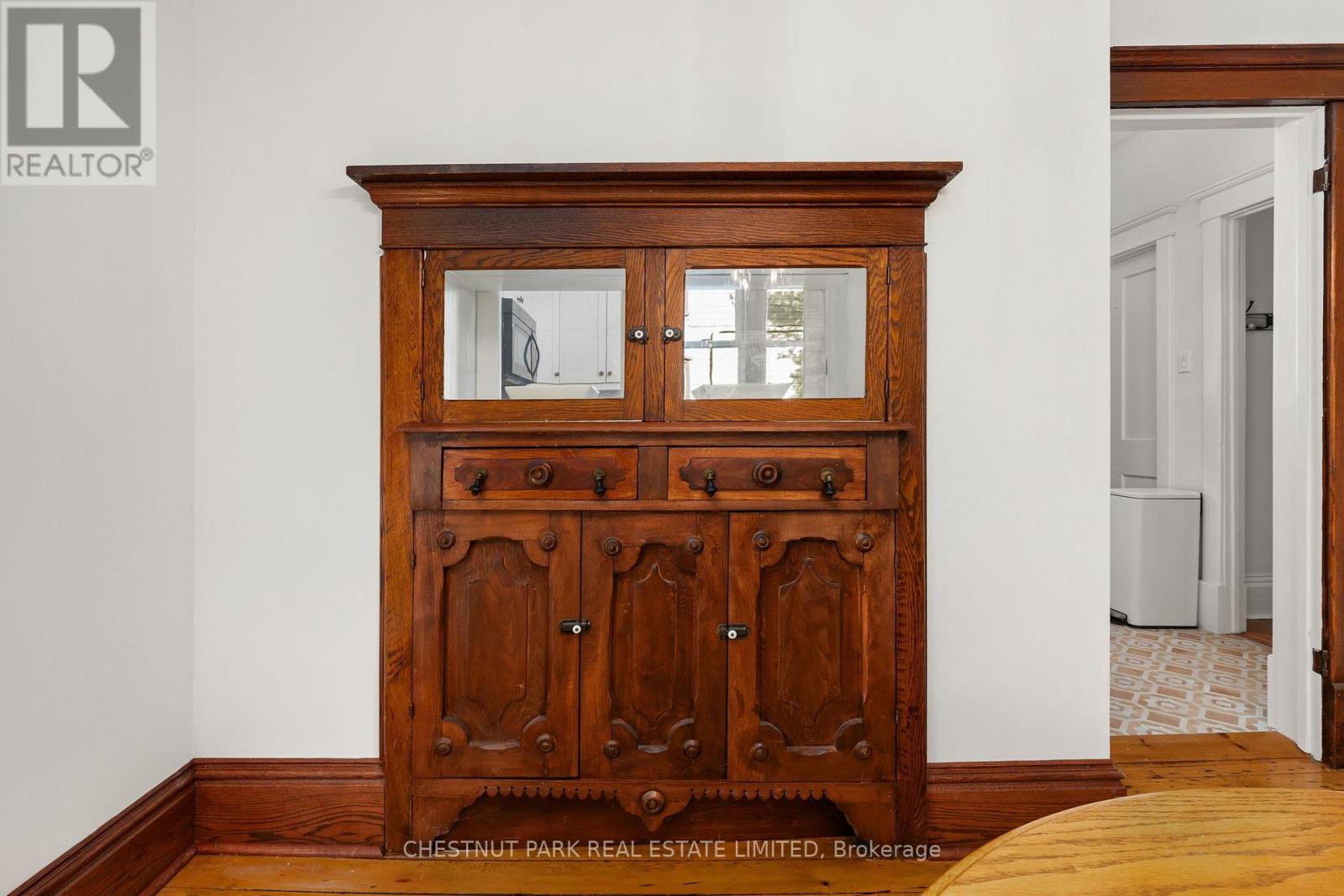 336 Bloomfield Main Street, Prince Edward County, Ontario K0K 1G0 - Photo 15 - X12514412