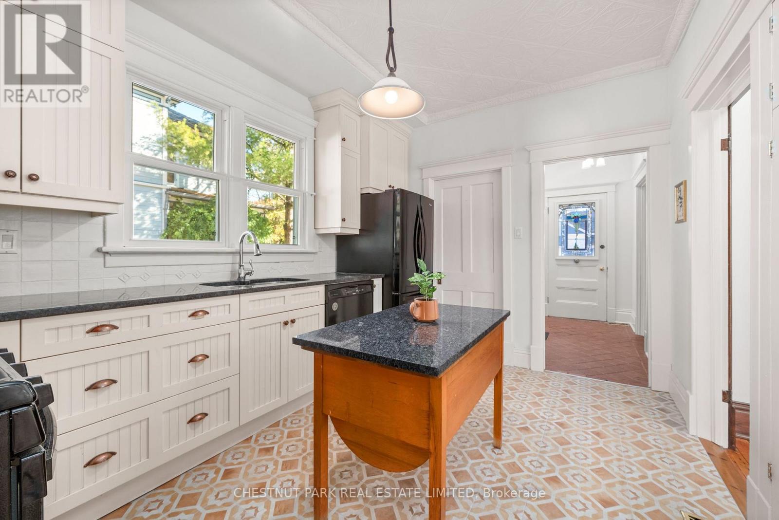 336 Bloomfield Main Street, Prince Edward County, Ontario K0K 1G0 - Photo 18 - X12514412