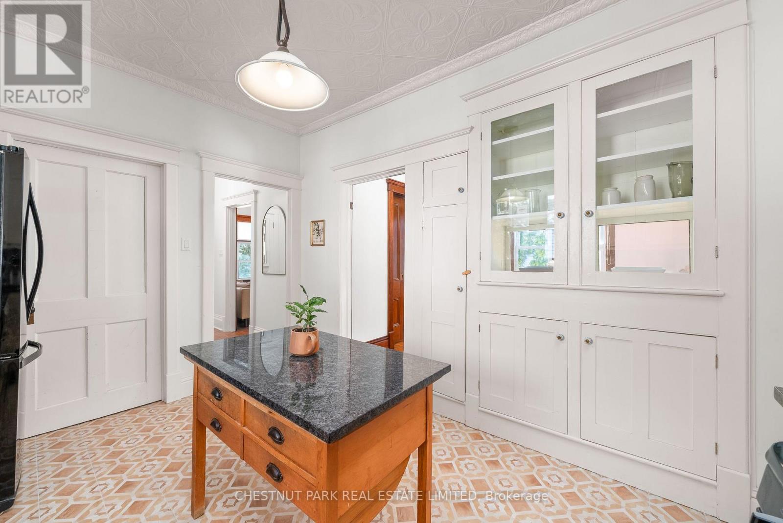 336 Bloomfield Main Street, Prince Edward County, Ontario K0K 1G0 - Photo 19 - X12514412