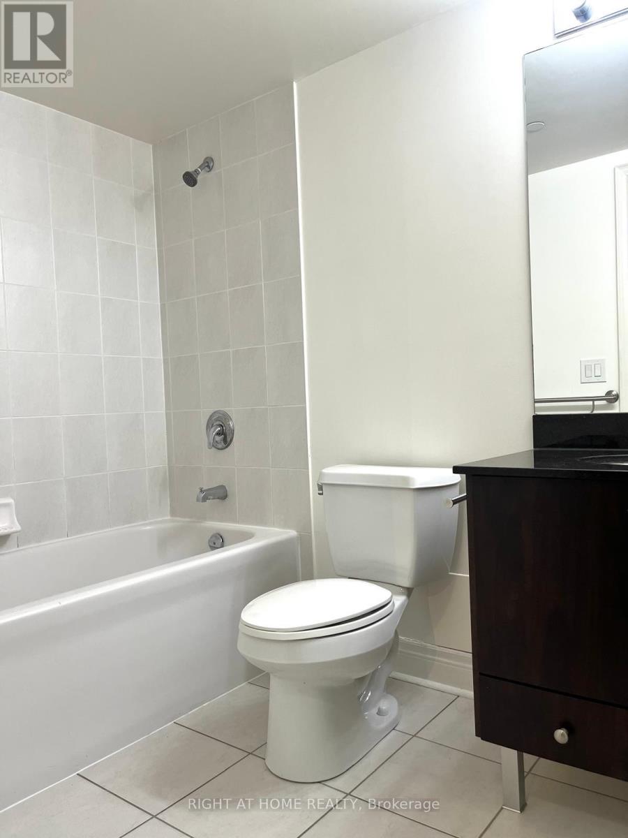 212 - 701 Sheppard Avenue W, Toronto, Ontario  M3H 0B2 - Photo 22 - C12420136