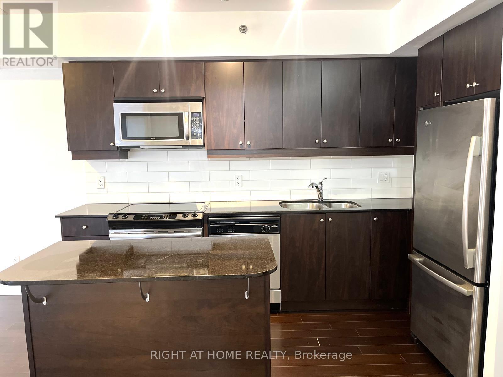 212 - 701 Sheppard Avenue W, Toronto, Ontario  M3H 0B2 - Photo 30 - C12420136