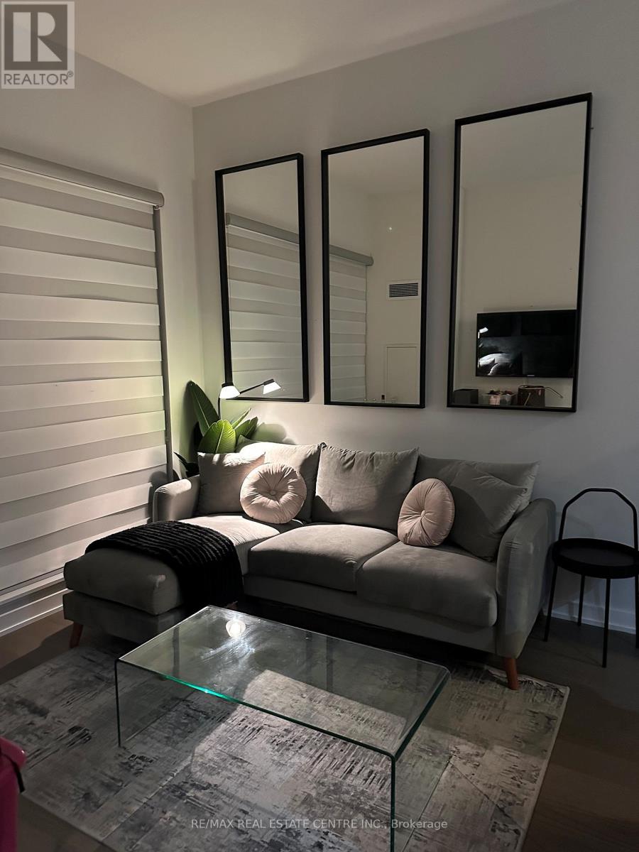 321 - 4055 Parkside Village Drive, Mississauga, Ontario  L5B 0K8 - Photo 12 - W12513728