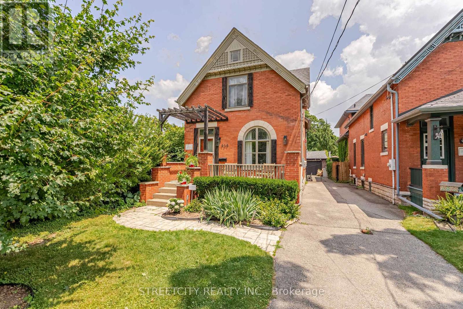 908 MAITLAND STREET, London East, Ontario