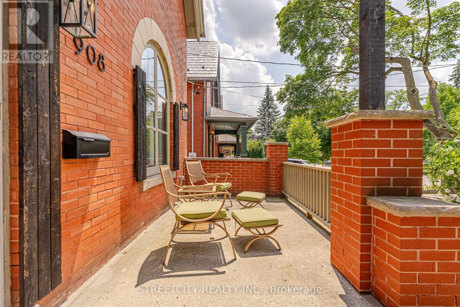 908 Maitland Street, London East, Ontario  N5Y 2X1 - Photo 4 - X12514360