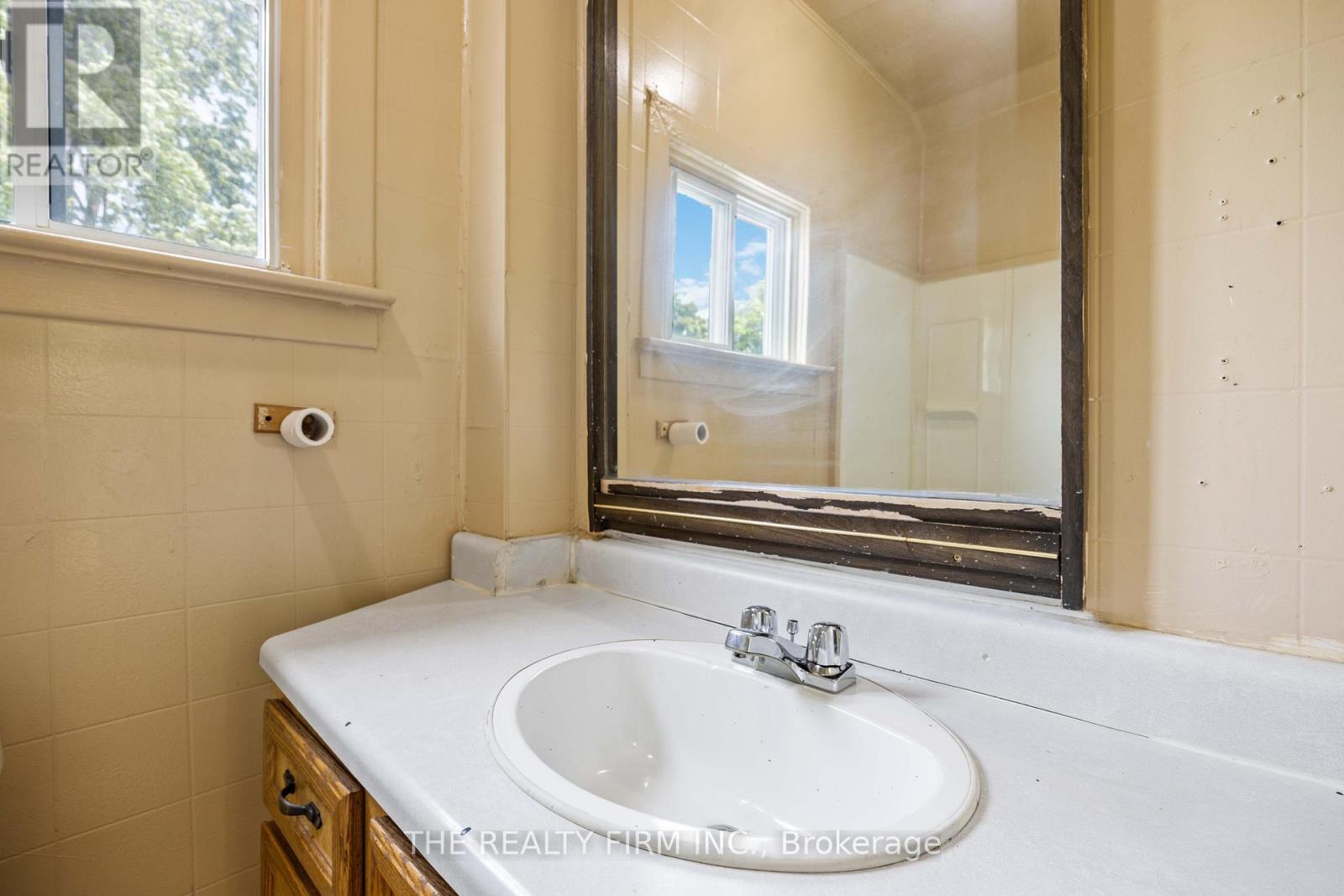 316 Confederation Street, Sarnia, Ontario  N7T 2A5 - Photo 20 - X12514362