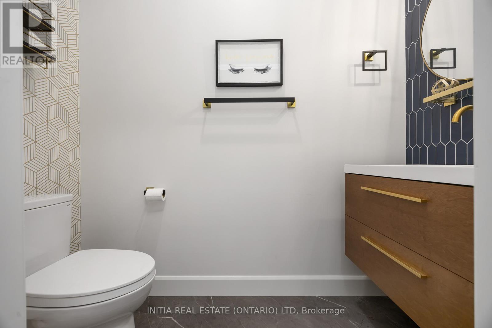 7007 Blue Coast Heights, Plympton-Wyoming, Ontario  N0N 1E0 - Photo 19 - X12514402