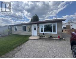 14 Flicker AVE, Manitouwadge, Ontario