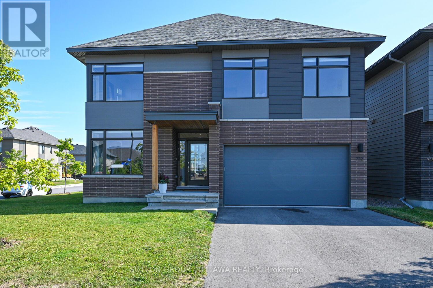 732 WOOLER PLACE, Ottawa, Ontario