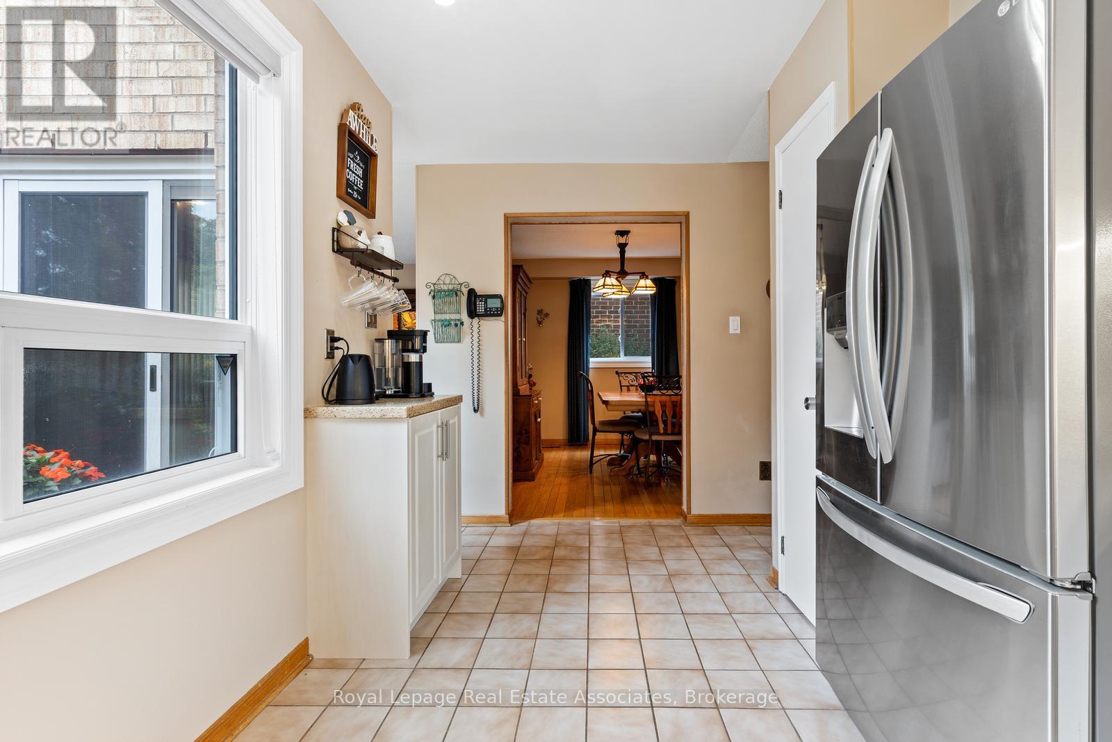 449 Mallorytown Avenue, Mississauga, Ontario  L4Z 2M8 - Photo 16 - W12514000