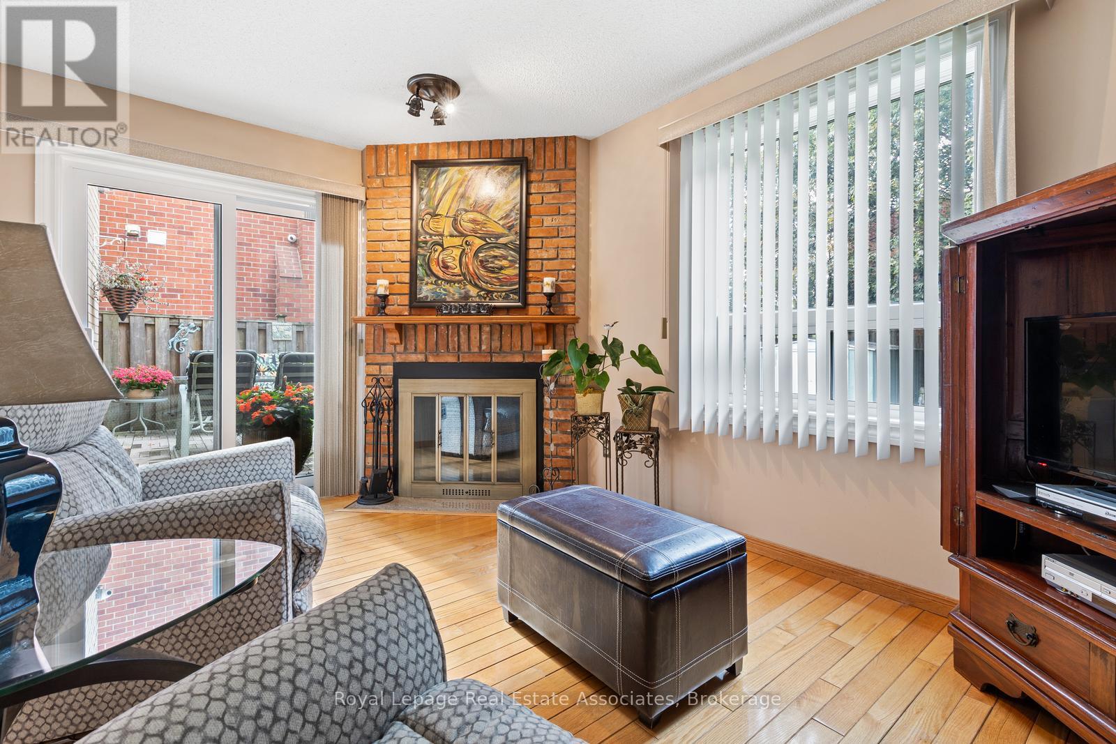 449 Mallorytown Avenue, Mississauga, Ontario  L4Z 2M8 - Photo 18 - W12514000