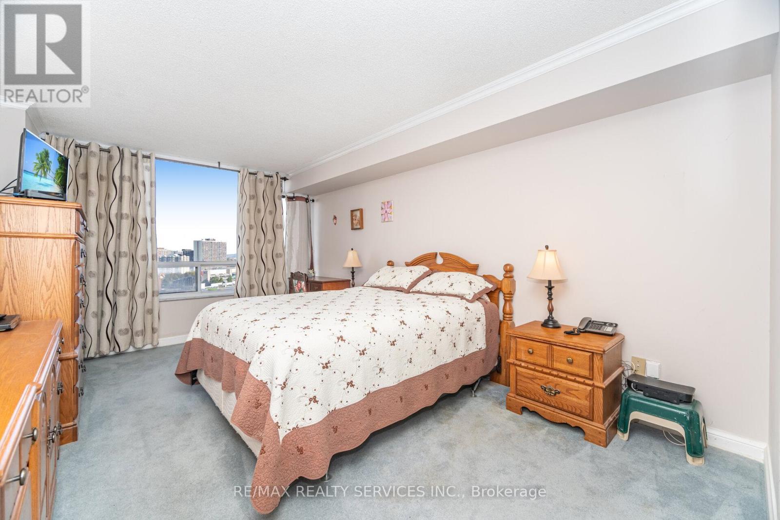 1502 - 22 Hanover Road, Brampton, Ontario  L6S 5K7 - Photo 17 - W12514004