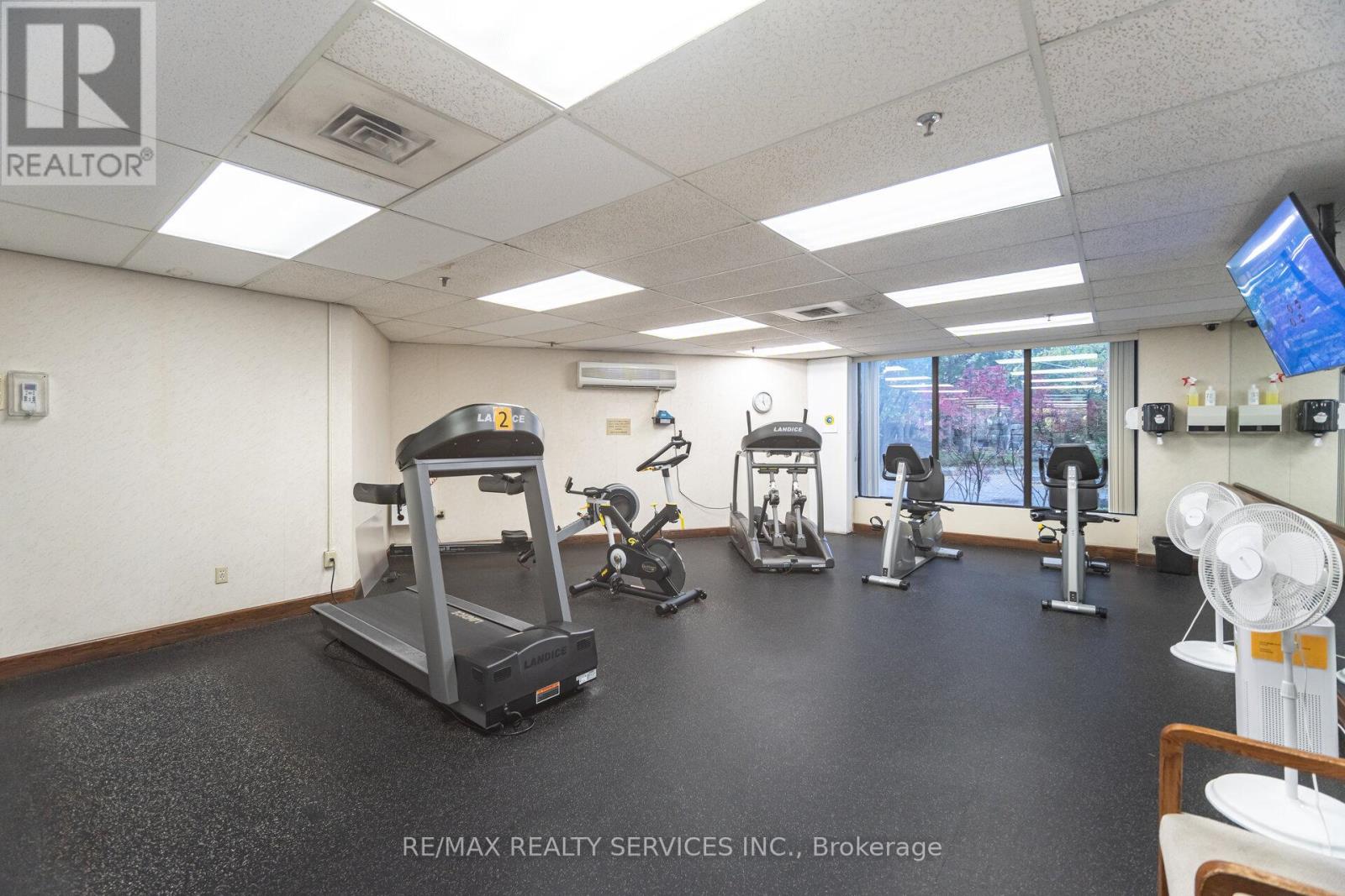 1502 - 22 Hanover Road, Brampton, Ontario  L6S 5K7 - Photo 43 - W12514004