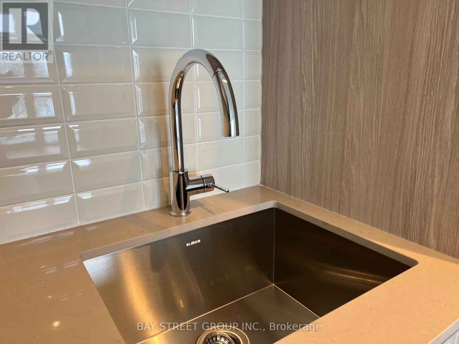 317 - 70 Annie Craig Drive, Toronto, Ontario  M8V 0C4 - Photo 11 - W12514126