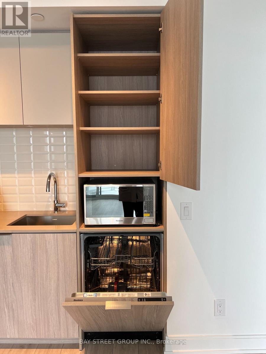 317 - 70 Annie Craig Drive, Toronto, Ontario  M8V 0C4 - Photo 12 - W12514126