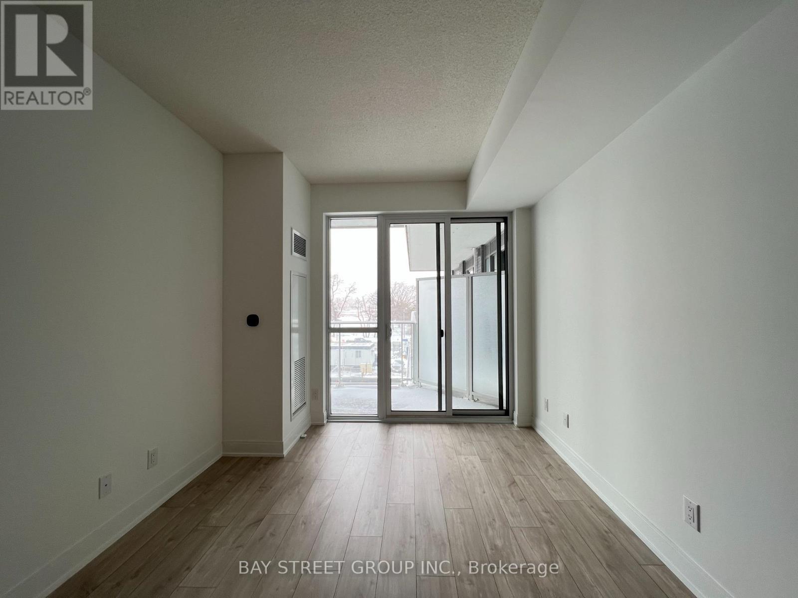 317 - 70 Annie Craig Drive, Toronto, Ontario  M8V 0C4 - Photo 5 - W12514126
