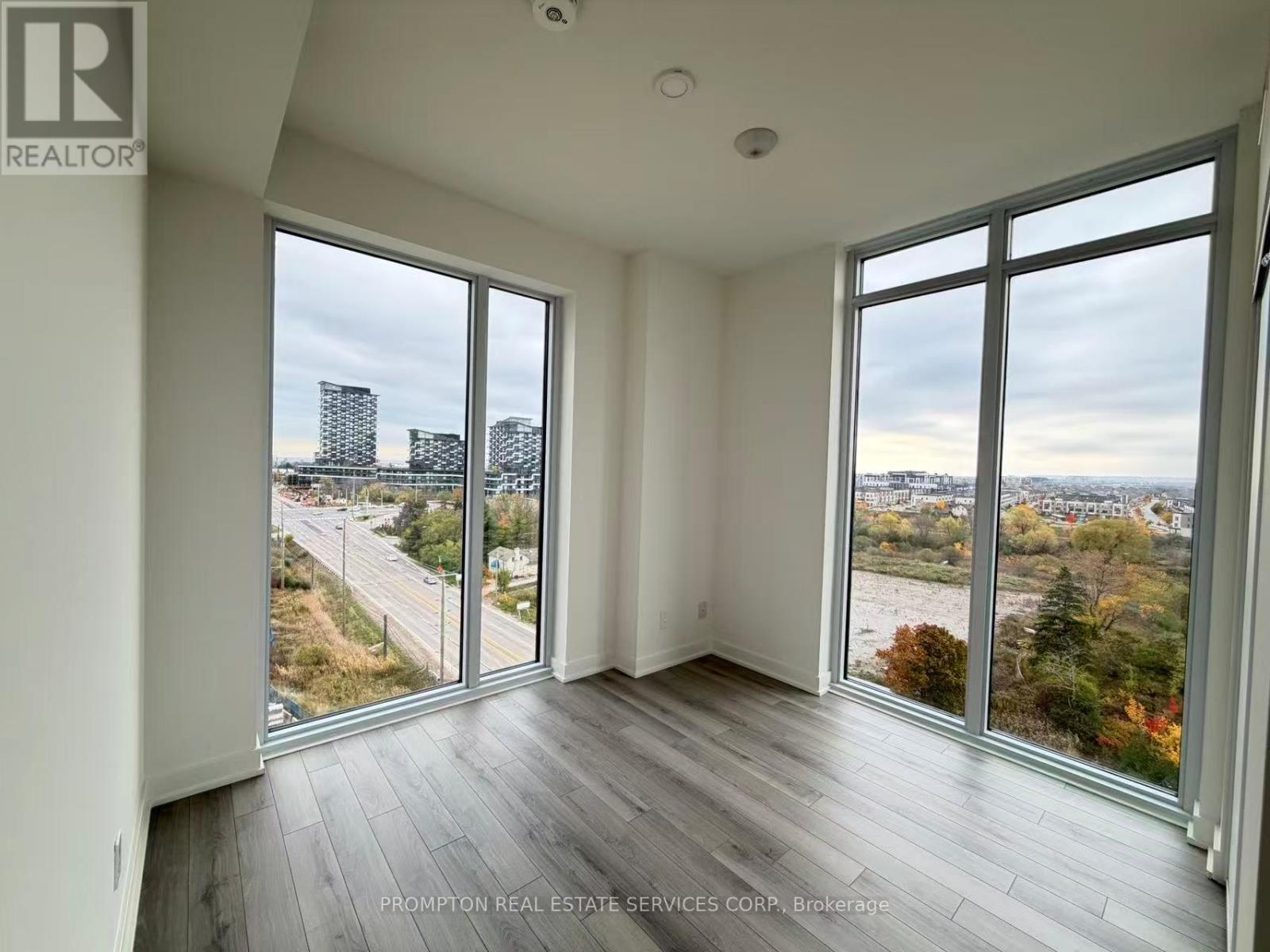 908 - 3071 Trafalgar Road, Oakville, Ontario  L6H 8C6 - Photo 5 - W12514156