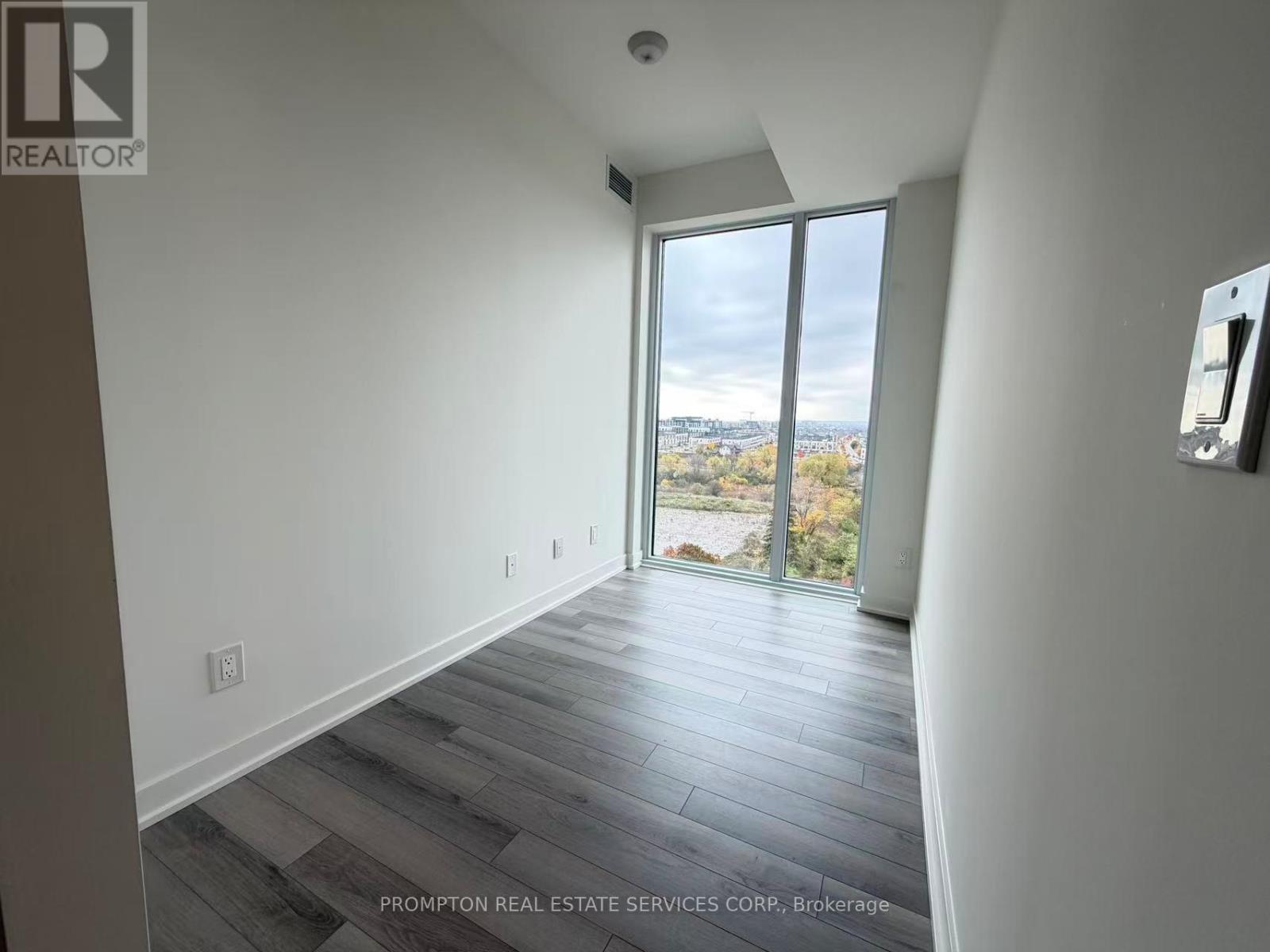 908 - 3071 Trafalgar Road, Oakville, Ontario  L6H 8C6 - Photo 6 - W12514156