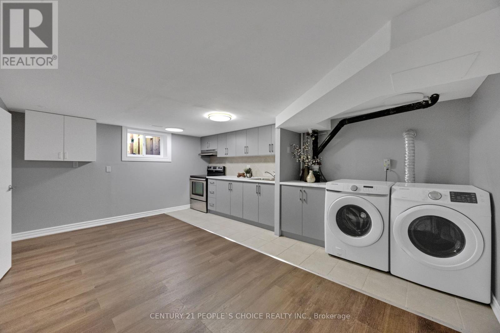 1268 Northaven Drive Ne, Mississauga, Ontario  L5G 4E7 - Photo 27 - W12514210