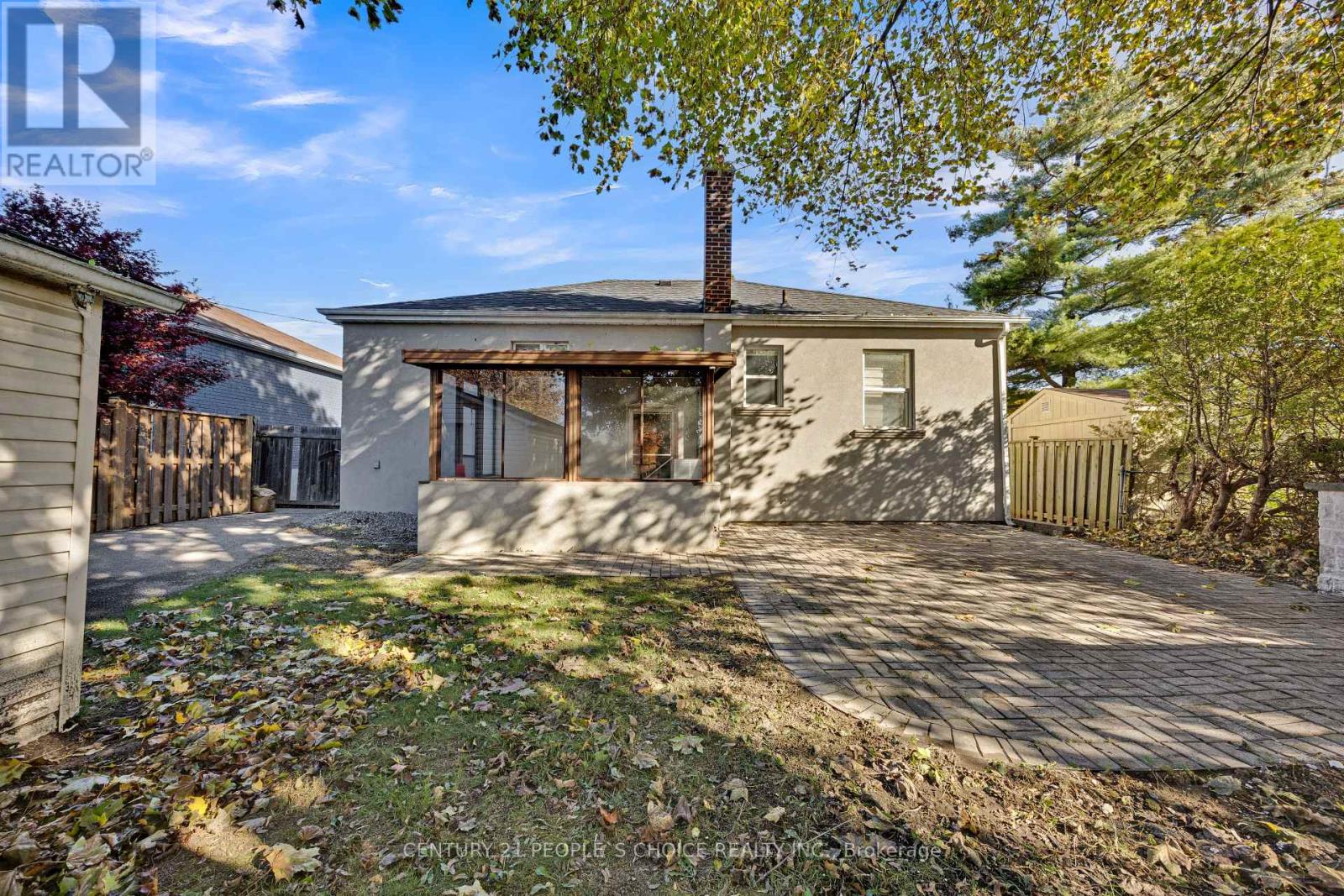 1268 Northaven Drive Ne, Mississauga, Ontario  L5G 4E7 - Photo 39 - W12514210